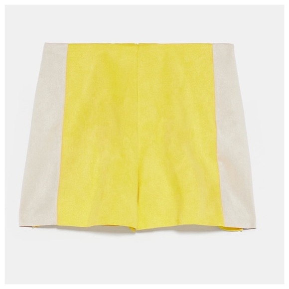 NWT. Zara Faux Suede Bermuda Shorts. Size S. - Picture 4 of 7